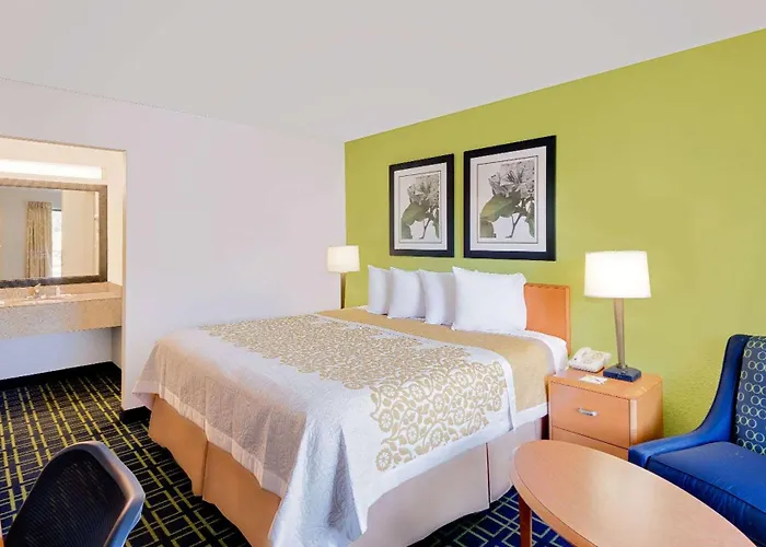 Days Inn By Wyndham Easton