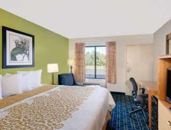 Days By Wyndham 3* Easton
